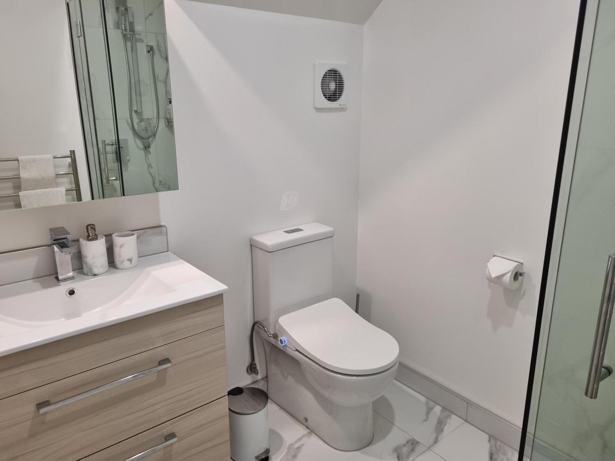 Apartmán Cloud Nine Elegant Escape Awaits Christchurch Exteriér fotografie