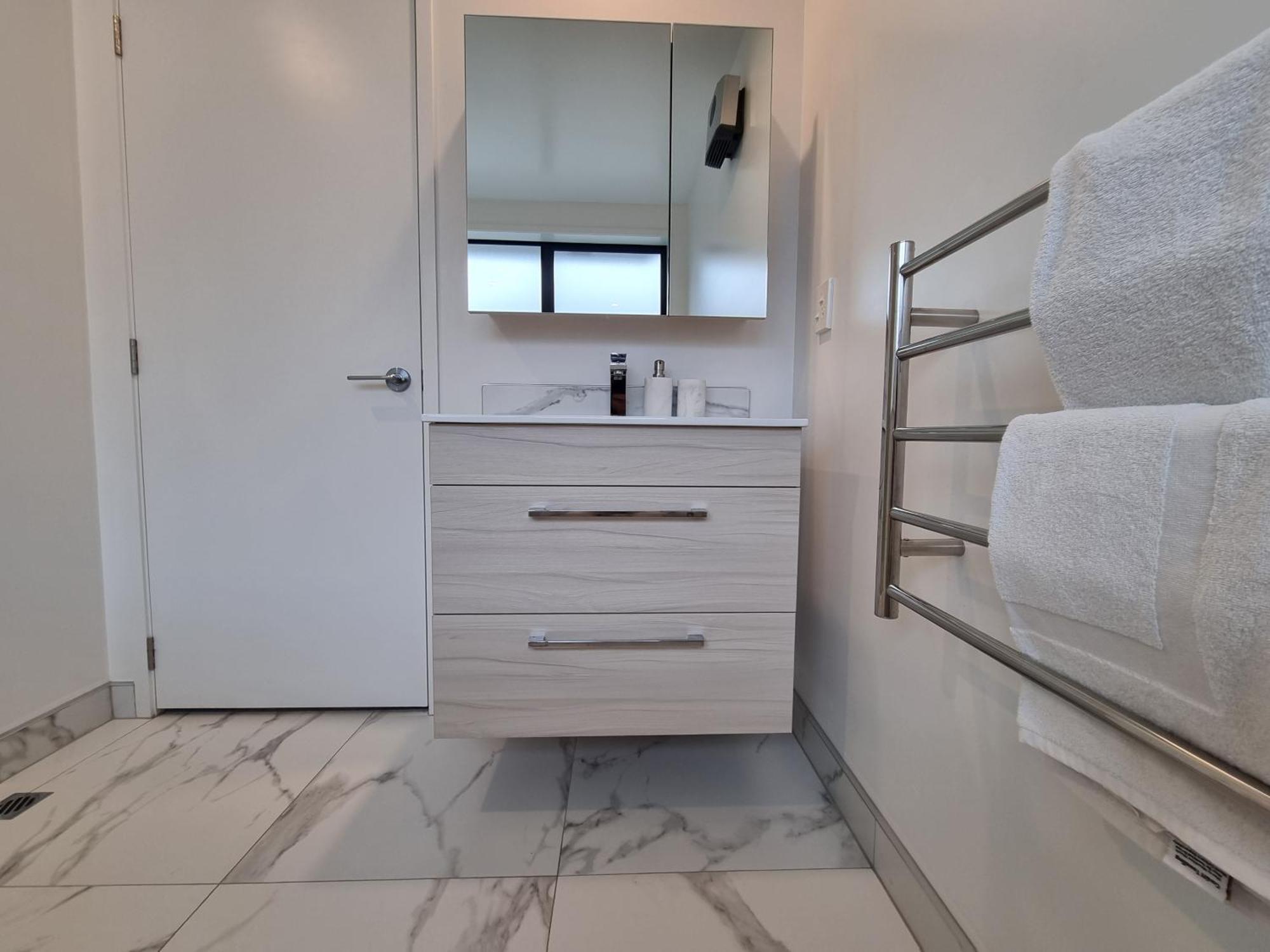 Apartmán Cloud Nine Elegant Escape Awaits Christchurch Exteriér fotografie